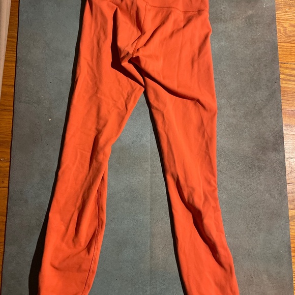 Lululemon athletic leggings - Picture 1 of 3
